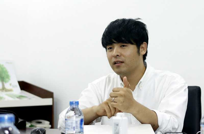 nguoi-dai-dien-ong-park-ve-han-quoc-luong-thap-lam-ong-ay-khong-ve-dau nguoi-dai-dien-ong-park-ve-han-quoc-luong-thap-lam-ong-ay-khong-ve-dau