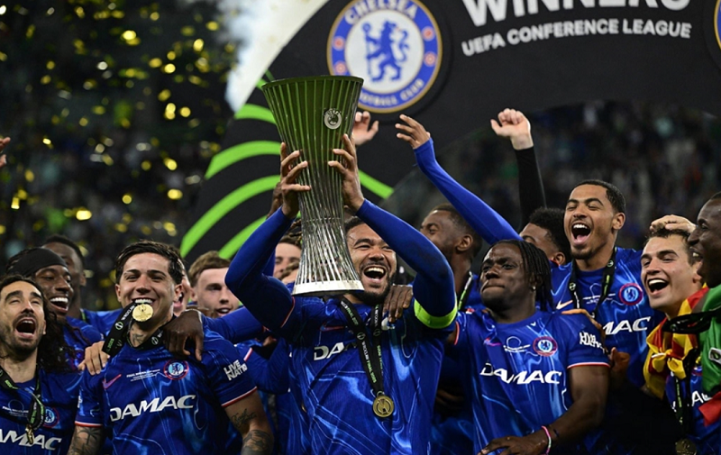 chelsea-so-huu-nhieu-ngoi-sao-dang-cap-du-trinh-do-canh-tranh-ngoi-vuong-champions